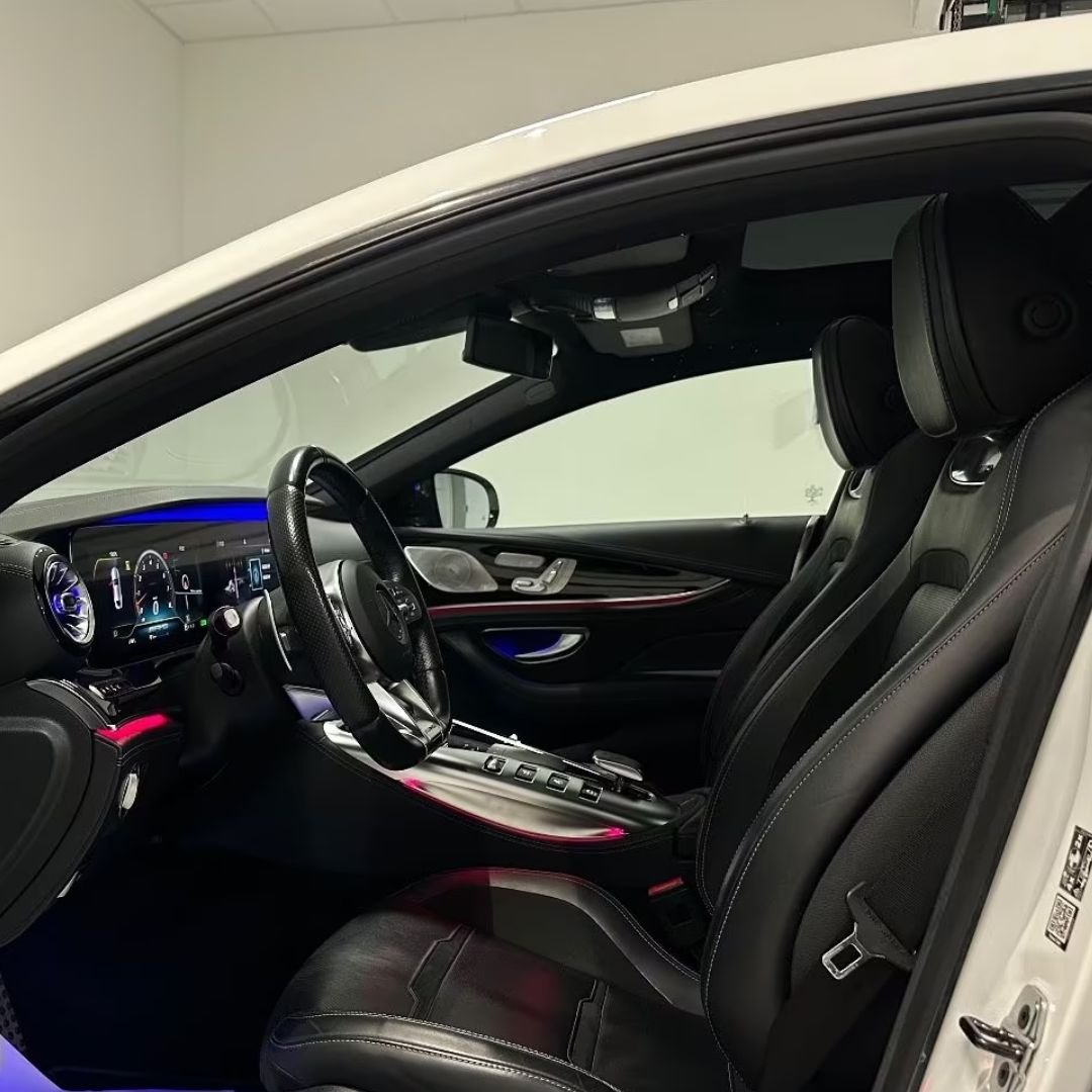 amg gt inside 2
